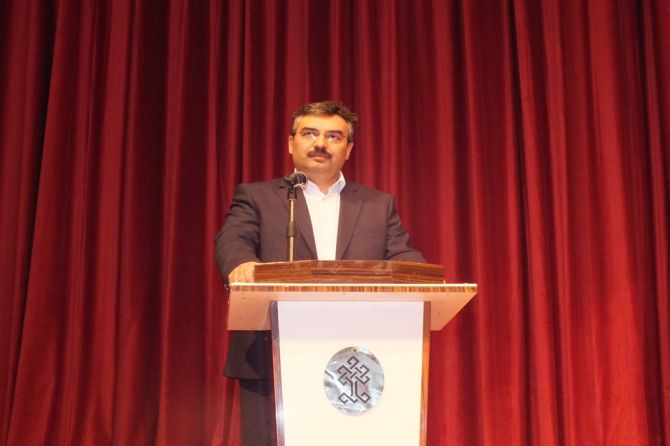 batmanda-“tevhid-ve-vahdet--gelin-birlik-olalim”-konferansi-002.jpg