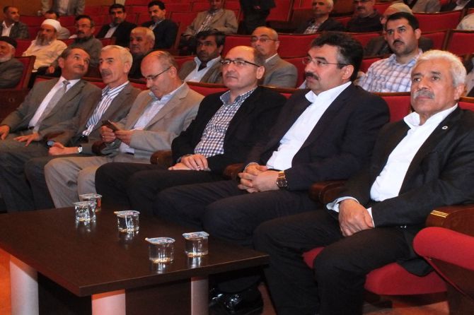 batmanda-“tevhid-ve-vahdet--gelin-birlik-olalim”-konferansi.jpg