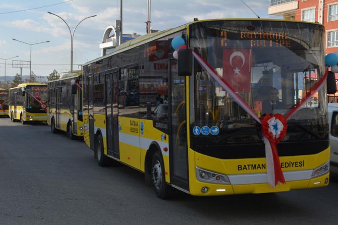 belediyeden-26-yeni-otobus-005.jpg