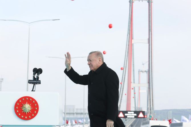 cumhurbaskani-erdogan-1915-canakkale-koprusu-acilisi-001.jpg
