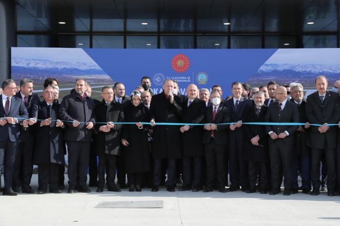 cumhurbaskani-erdogan-tokat-havalimani-001.jpg