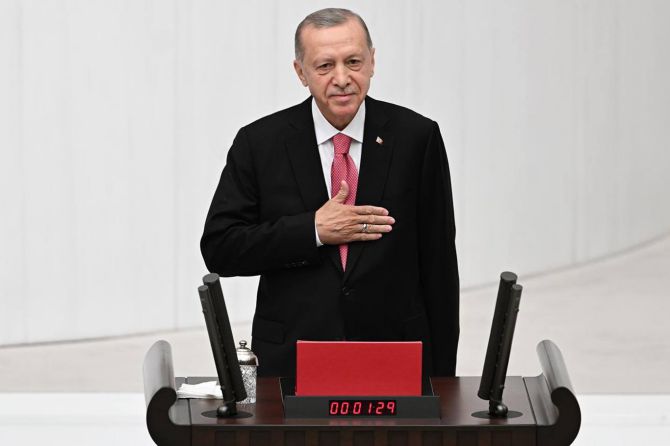 cumhurbaskani-erdogan-yemin-toreni.jpg