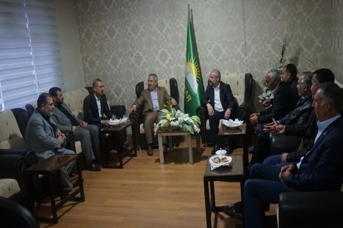 ozgur-der’den,-huda-par’a-ziyaret-003.JPG