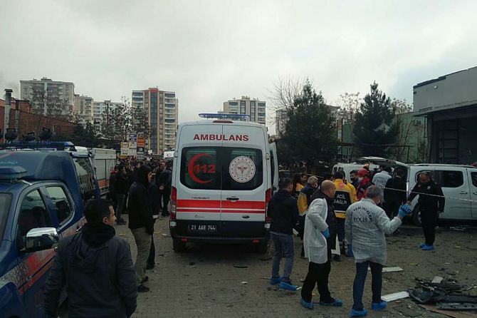 sanayi-sitesinde-patlama.jpg
