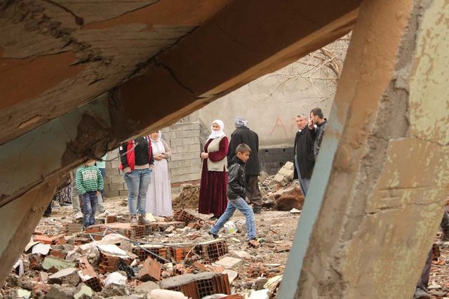 36 Gün'den sonra vatandaşlar sokağa çıktı galerisi resim 13