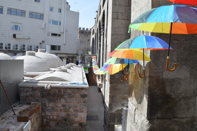 810 Yıllık Tarihi Sultan Hamamı Restoran olarak hizmet veriyor galerisi resim 26