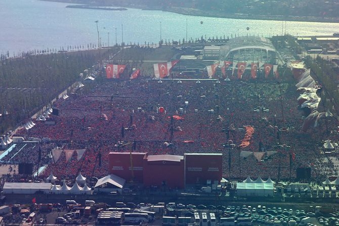 Cumhurbaşkanı Erdoğan Yenikapı'da 5 milyona seslendi galerisi resim 17