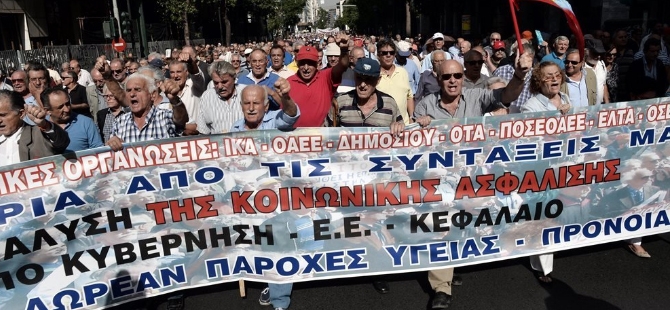 Yunanistan'da Mali kriz emeklileri sokağa dökti galerisi resim 1