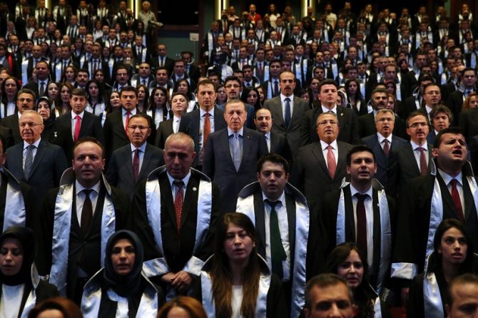 Cumhurbaşkanı Erdoğan: "15 Temmuz ilk darbe girişimleri değil!" galerisi resim 3