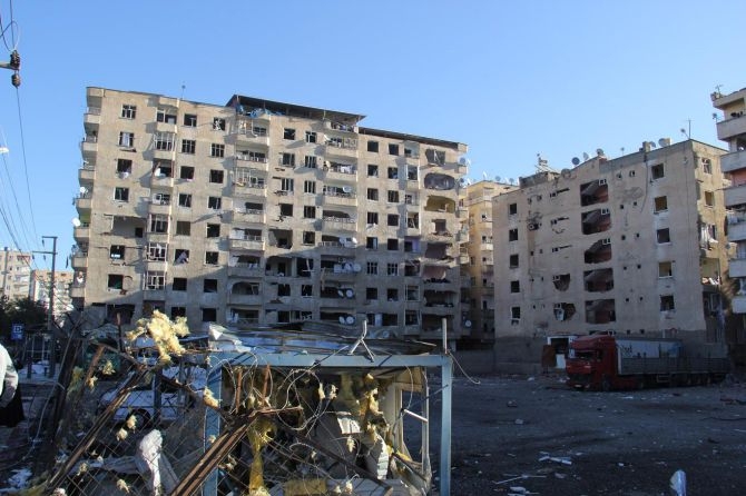 Diyarbakır’da şiddetli patlama galerisi resim 3