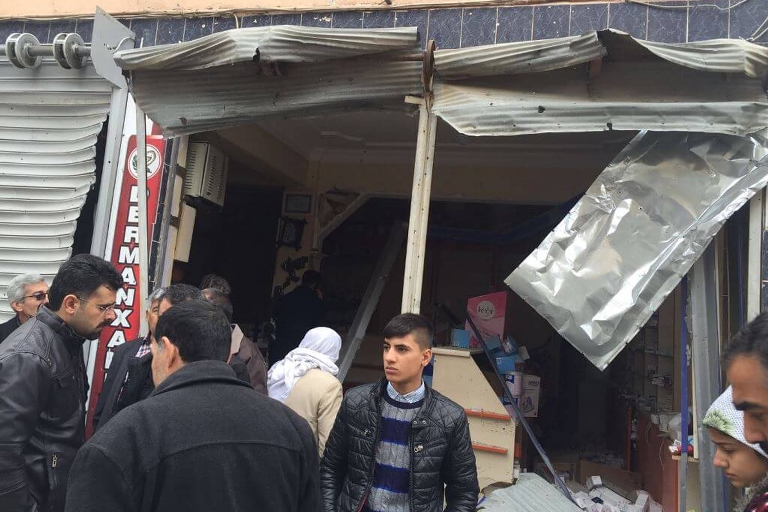 Mardin'de Polis aracına bombalı saldırı galerisi resim 6
