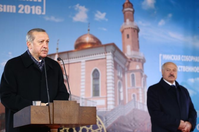 Cumhurbaşkanı Erdoğan Minsk Camisi'nin açılış töreninde galerisi resim 3