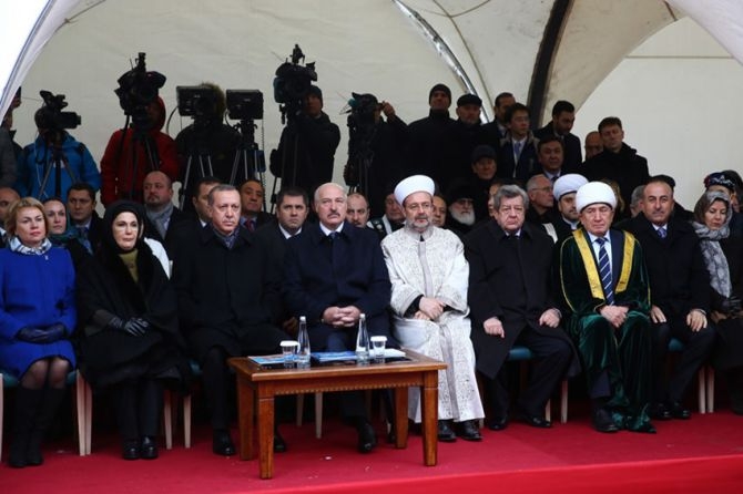 Cumhurbaşkanı Erdoğan Minsk Camisi'nin açılış töreninde galerisi resim 8