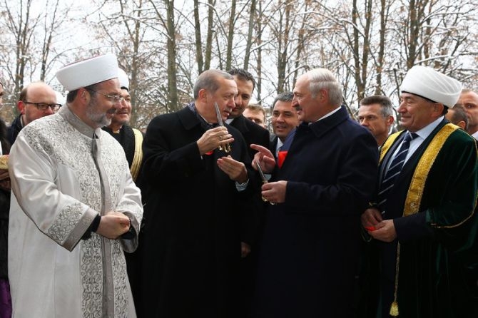 Cumhurbaşkanı Erdoğan Minsk Camisi'nin açılış töreninde galerisi resim 9