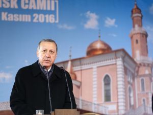 Cumhurbaşkanı Erdoğan Minsk Camisi'nin açılış töreninde