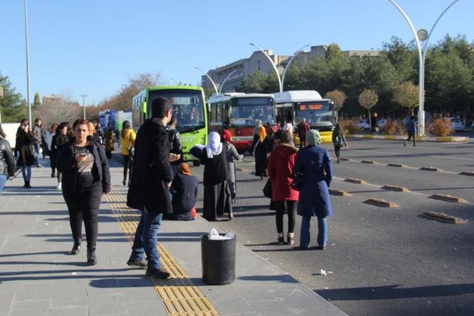 Diyarbakırlılar kadınlara özel otobüs istiyor galerisi resim 4