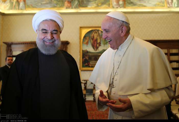 İran Cumhurbaşkanı Ruhanı ve Papa Francisus görüşmesinden kareler galerisi resim 1