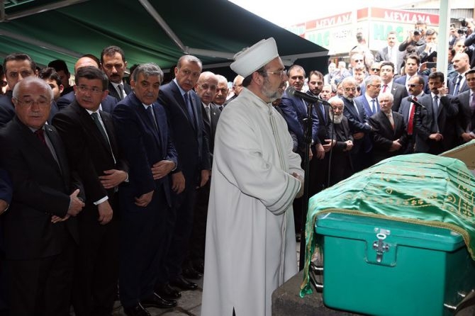 Abdullah Gül'ün babası son yolculuğuna uğurlandı! galerisi resim 6