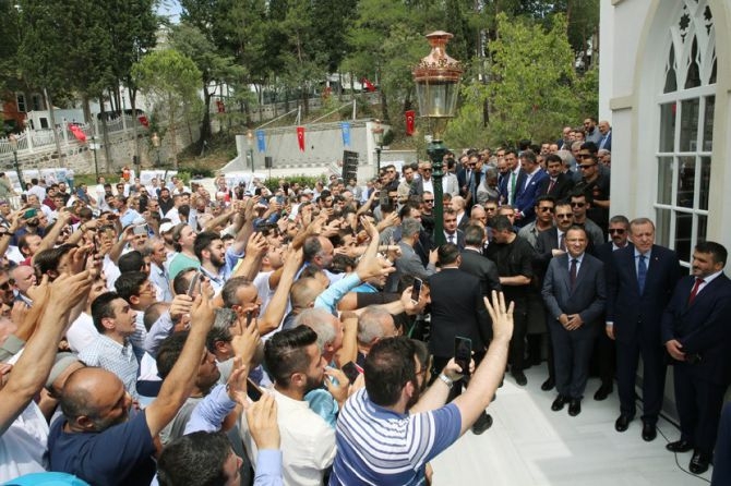 Erdoğan: Bu ülkede ezanları susturmaya kimsenin gücü yetmeyecek! galerisi resim 7