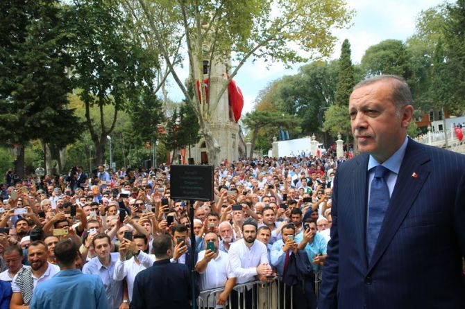 Erdoğan: Bu ülkede ezanları susturmaya kimsenin gücü yetmeyecek! galerisi resim 8