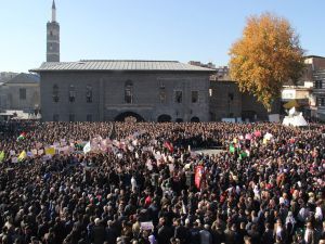 Diyarbakır'da 'Kudüs' İntifadası