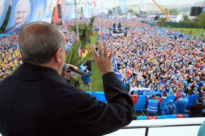 Erdoğan: "Biz sadece Allah'ın huzurunda eğildik" galerisi resim 13
