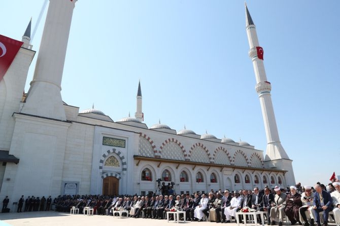 Erdoğan: "Camiler birlik ve beraberliğimizin çimentosudur" galerisi resim 7
