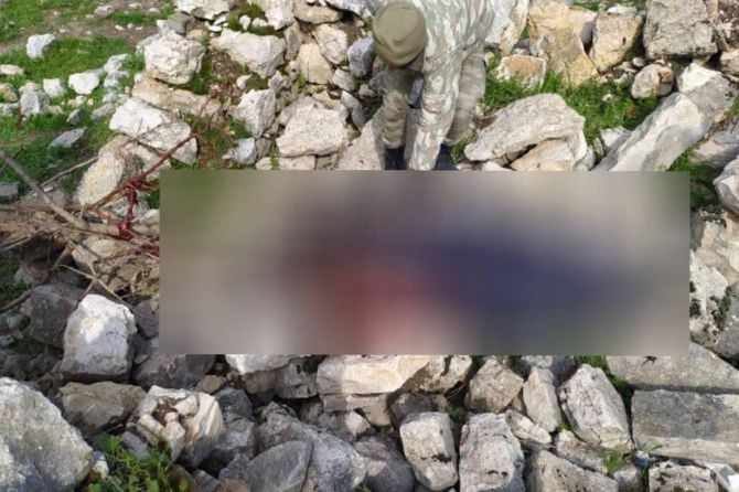 PKK’nın katlettiği köylülerden geriye ceset parçaları kaldı! galerisi resim 9