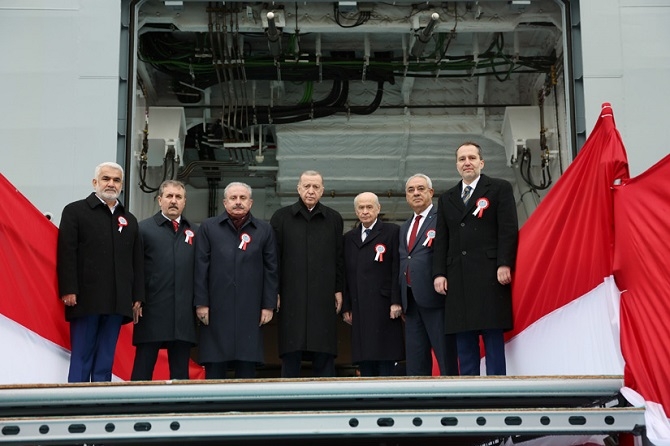 Cumhurbaşkanı Erdoğan: TCG Anadolu, dünyanın ilk SİHA gemisidir galerisi resim 10