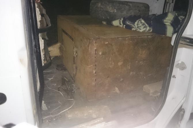 Diyarbakır'da 500 kilo patlayıcı terkedilmiş araçta ele geçirildi galerisi resim 2