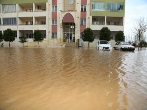 Doğu ve Güneydoğu Anadolu'da "çok kuvvetli" yağışlara dikkat