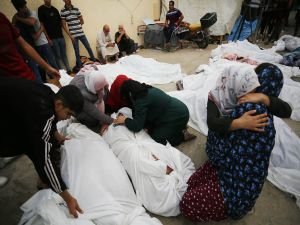 Gazze'de şehid sayısı 20 bin 424'e yükseldi