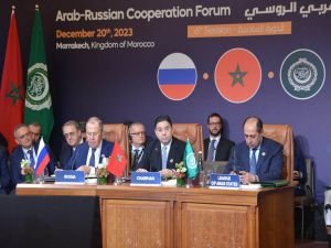 Rus-Arap forumu, Filistinlilerin "zorla yerinden edilmesi" konusunda uyardı