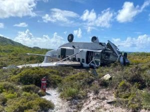 Avustralya'da uçak kazası: 10 yaralı