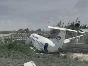 Rusya: Düşen uçakta 4 kişi yaralı olarak kurtuldu