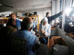 Yardım kuruluşlarından çağrı: Filistinlileri Batı ülkelerinin yardımına muhtaç bırakmayalım
