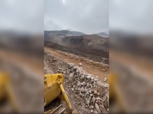 Erzincan’da altın madeninde heyelan: Toprak altında kalan işçiler var