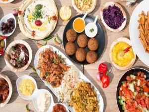 Ramazan ayında beslenme nasıl olmalı? Sahur ve iftar vakitlerinde nelere dikkat etmeli?