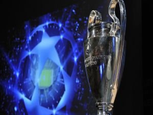 UEFA'dan Şampiyonlar Ligi için tarihi karar!