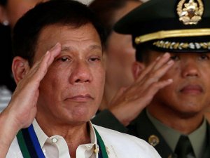 Duterte'nin riske girme nedeni ne?