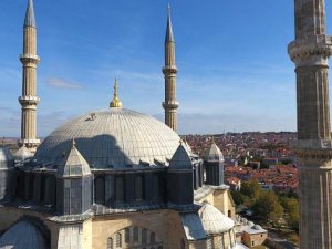 Edirne'de tarihi yapıların kurşunları yenileniyor