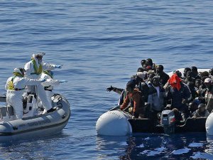 Akdeniz'de  3 bin 300 göçmen kurtarıldı