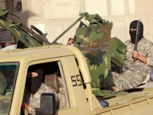IŞİD Rutbe'ye saldırdı: Ölü ve yaralılar var