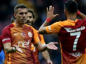 3. tur maçında Galatasaray 5 gollü galibiyet