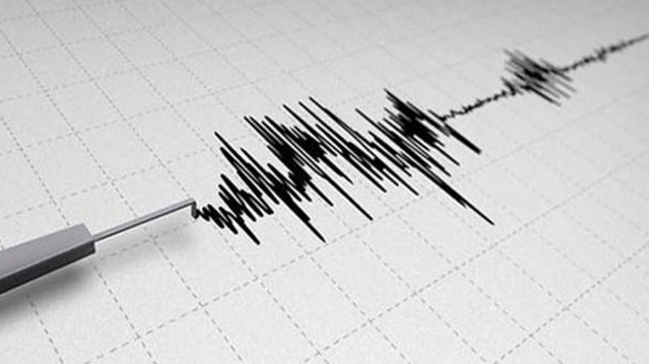 Akdeniz'de orta şiddetli deprem