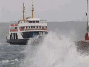 Bursa'da deniz ulaşımına fırtına engeli