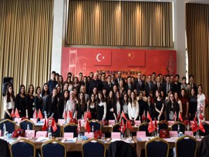 60'tan Fazla Türk Öğrenciye Çin Başkonsolosluğu Bursu