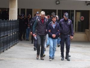 Mardin'deki FETÖ operasyonunda 10 asker tutuklandı