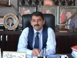 AK Partili belediye başkanı partisinden istifa etti