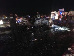 Mardin'de korkunç trafik kazası! 2 Ölü 6 Yaralı!